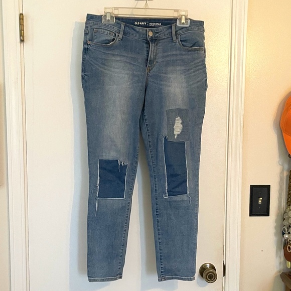 Old Navy Mid-Rise Rockstar Skinny Patched Jeans - Picture 1 of 10
